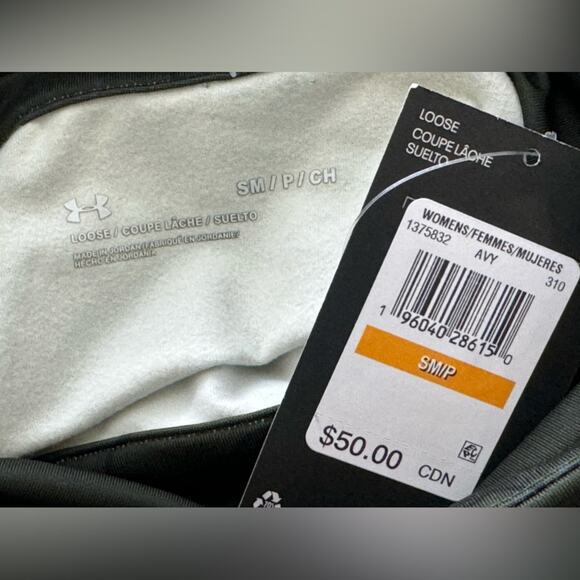 New ~ UNDER ARMOUR ~ Cold Weather Funnel Neck Top Size S - Picture 5 of 9